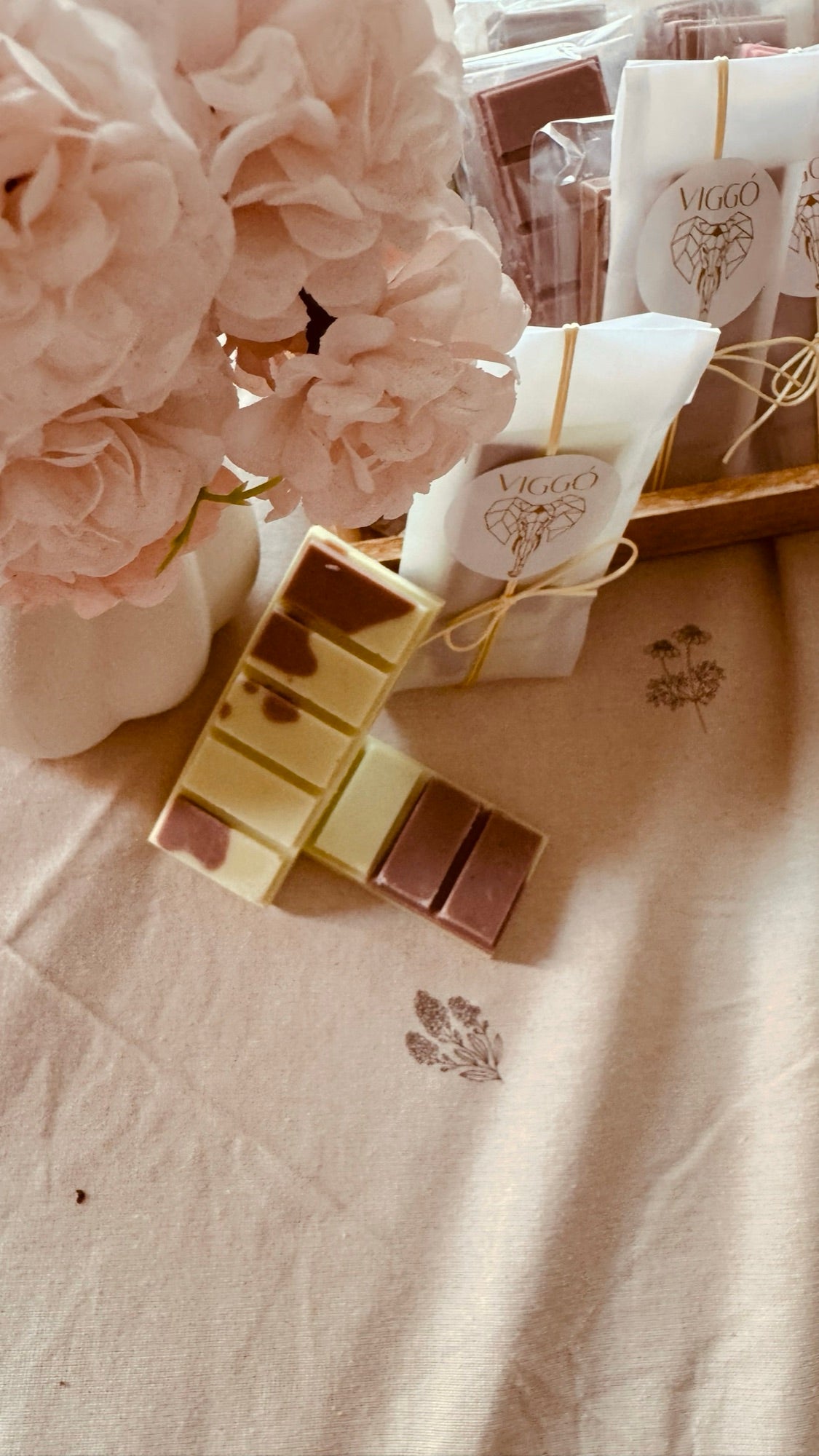 Wax melts en tableta de cera de soja, aromas chocolate, fresa, pistacho y mango - VIGGÓ STUDIO
